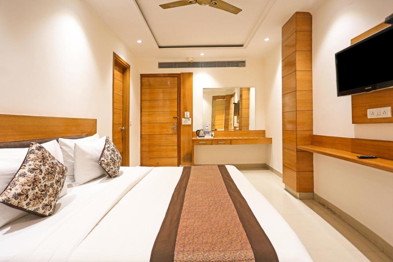 Hotel Fortuner Karol Bagh Just 1 Km From New Delhi Railway Station Exterior photo